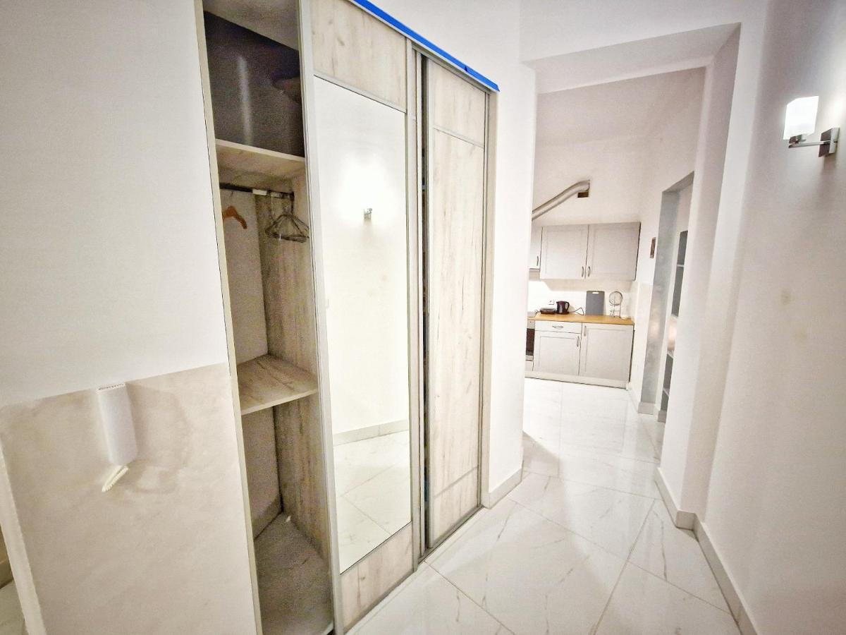 Apartament Beatrice Przemysl Exterior photo