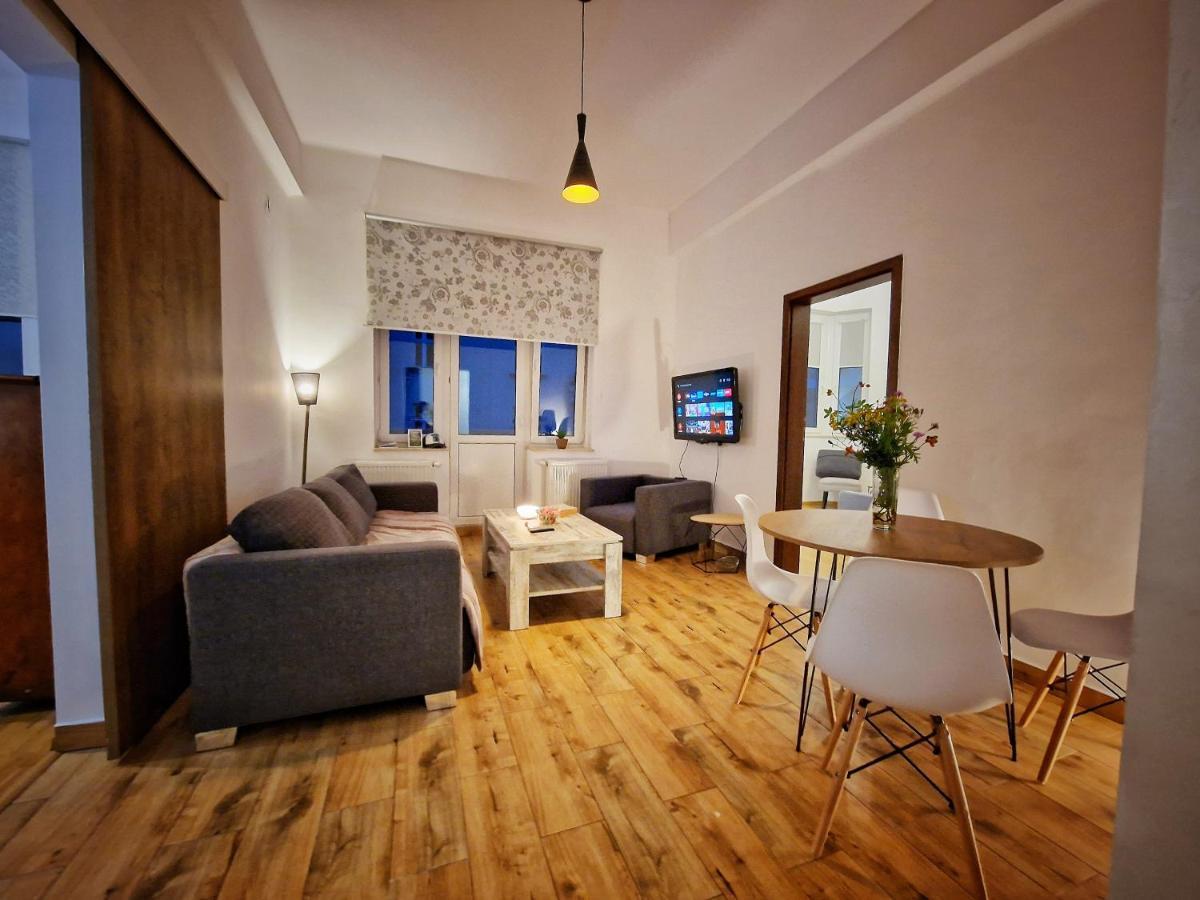 Apartament Beatrice Przemysl Exterior photo